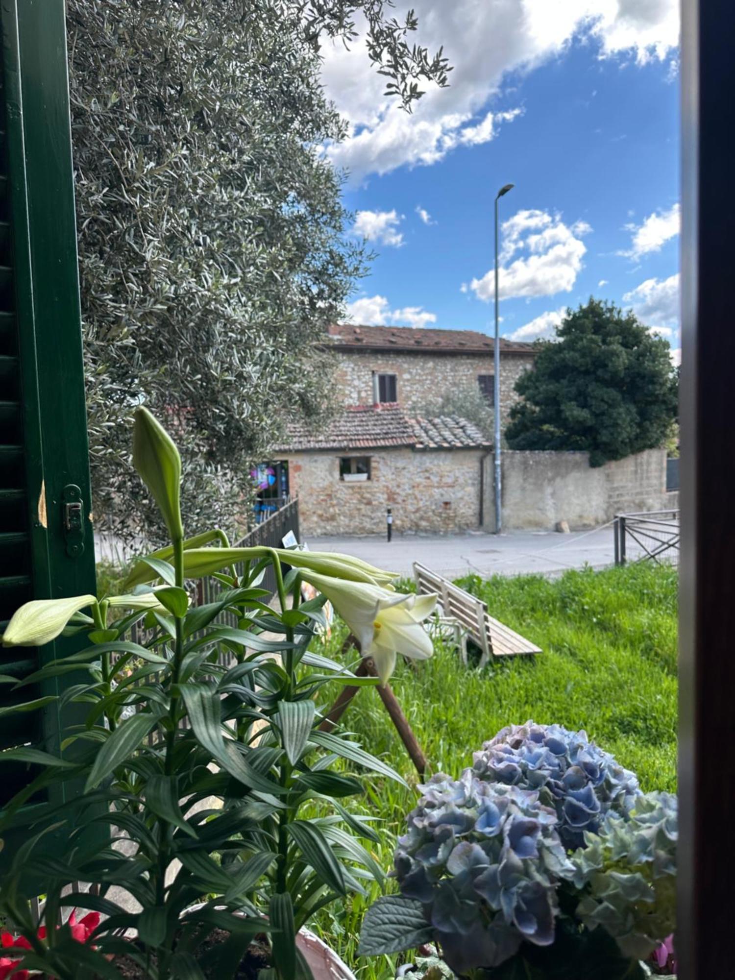 Lo Scrigno Dei Sogni Leilighet San Gimignano Eksteriør bilde